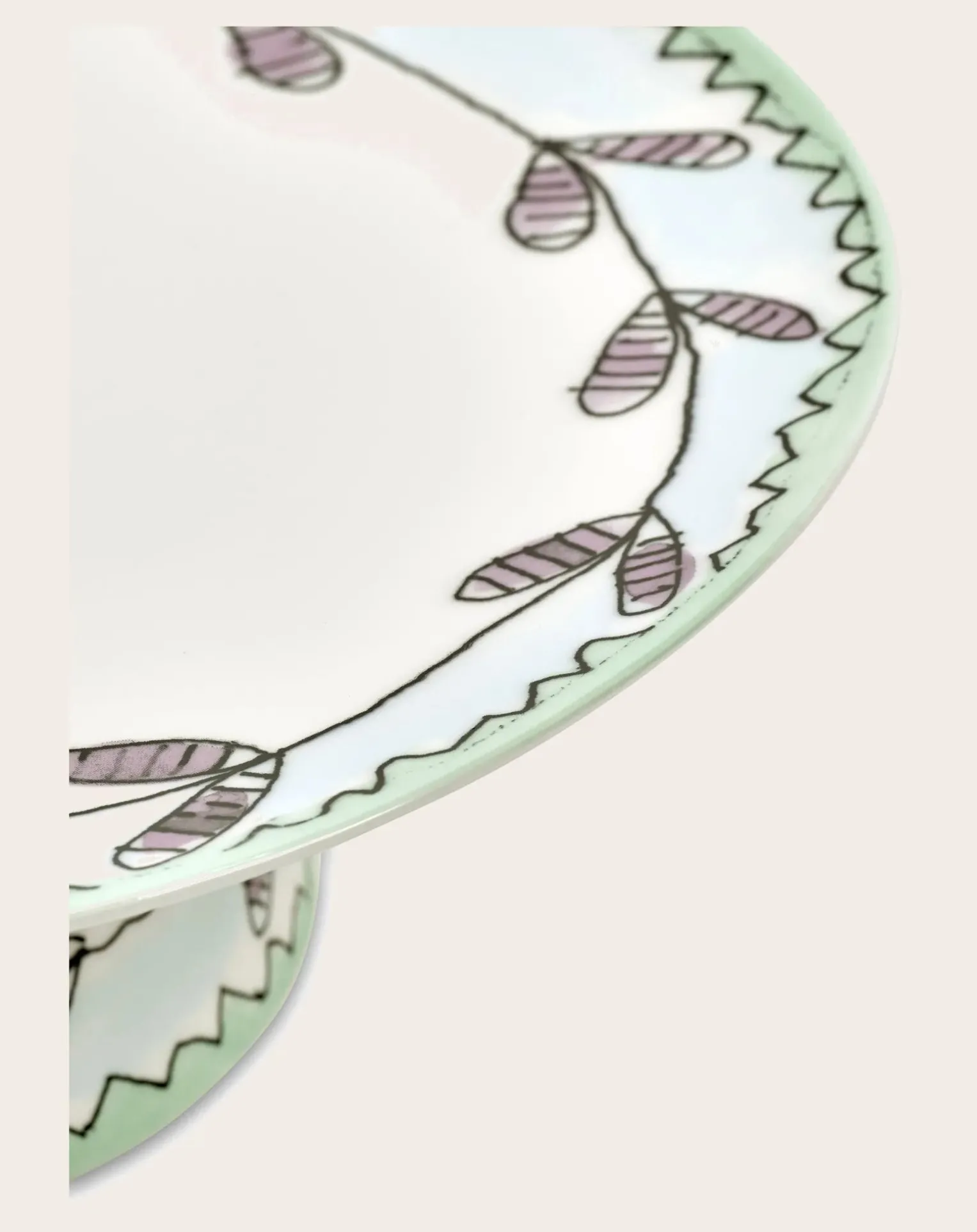 Blossom Milk cake dish, Marni