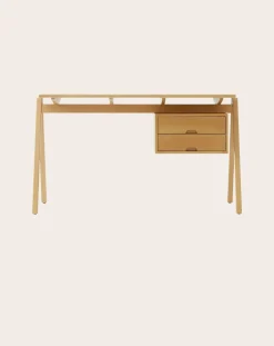 Daystack RD3 desk, Robin Day