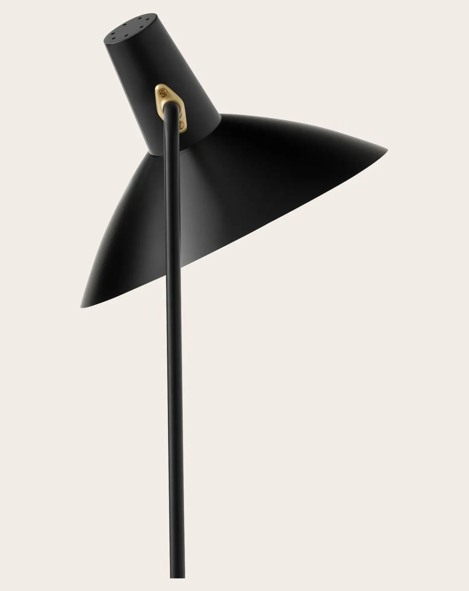 HM8 Tripod floor lamp, Hvidt & Mølgaard