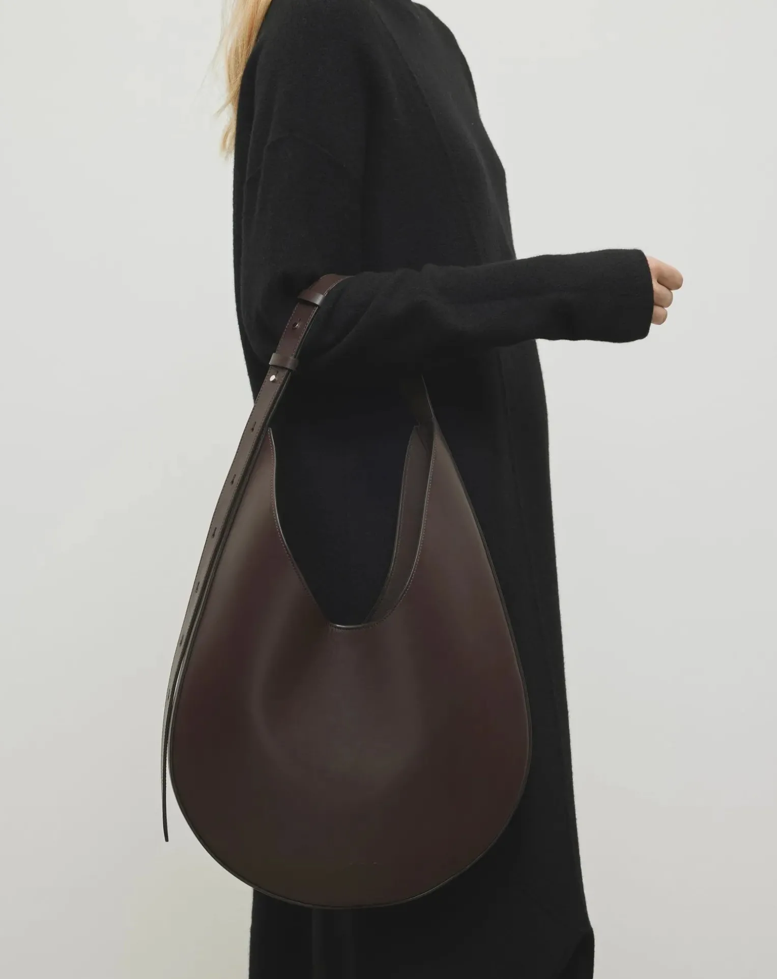 Hobo leather handbag