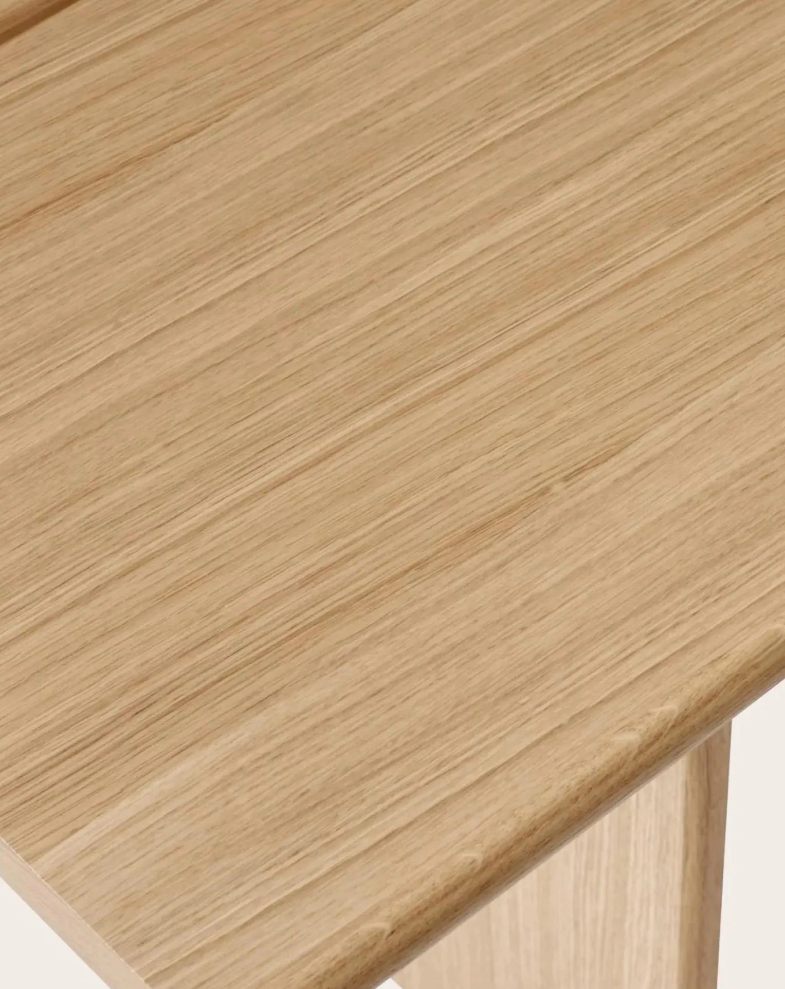 Ita OS2 dining table