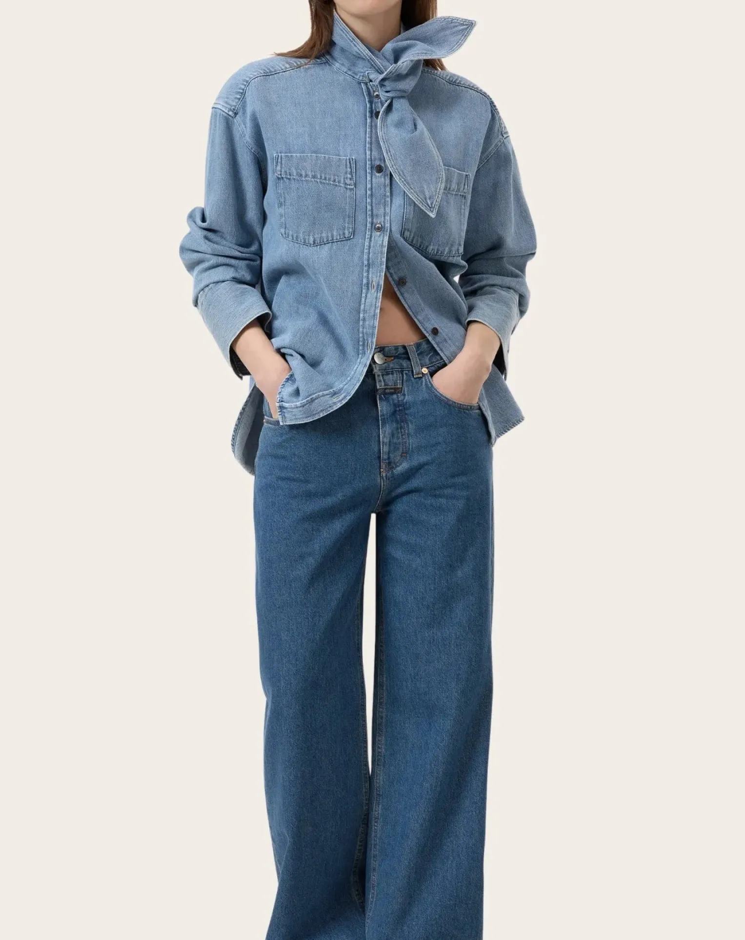 Long-sleeved cotton shirt with lavaliere collar