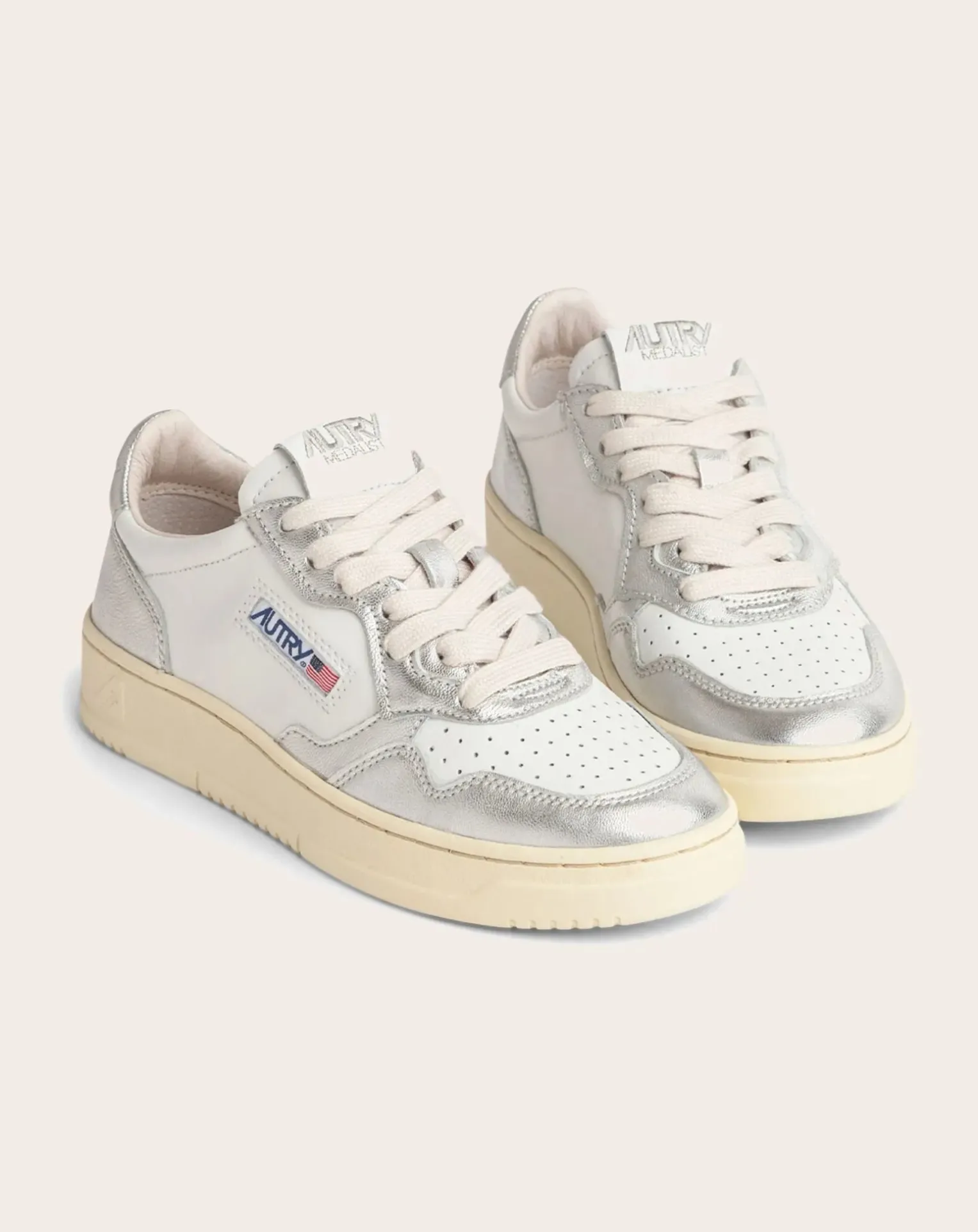Medalist Low Bicolour Sneakers