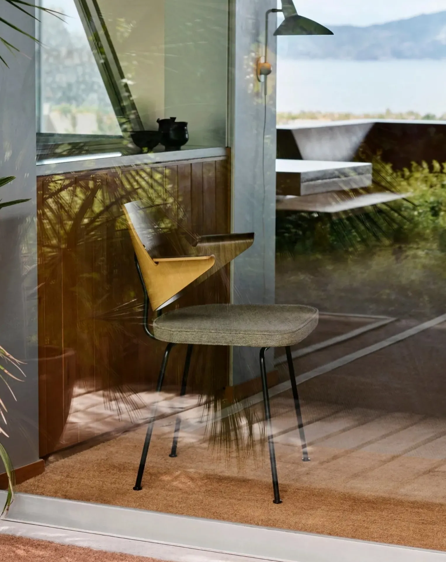 RFH RD7 chair, Robin Day