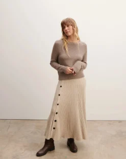 Round Neck Sweater Hammer Sleeve Cashmere