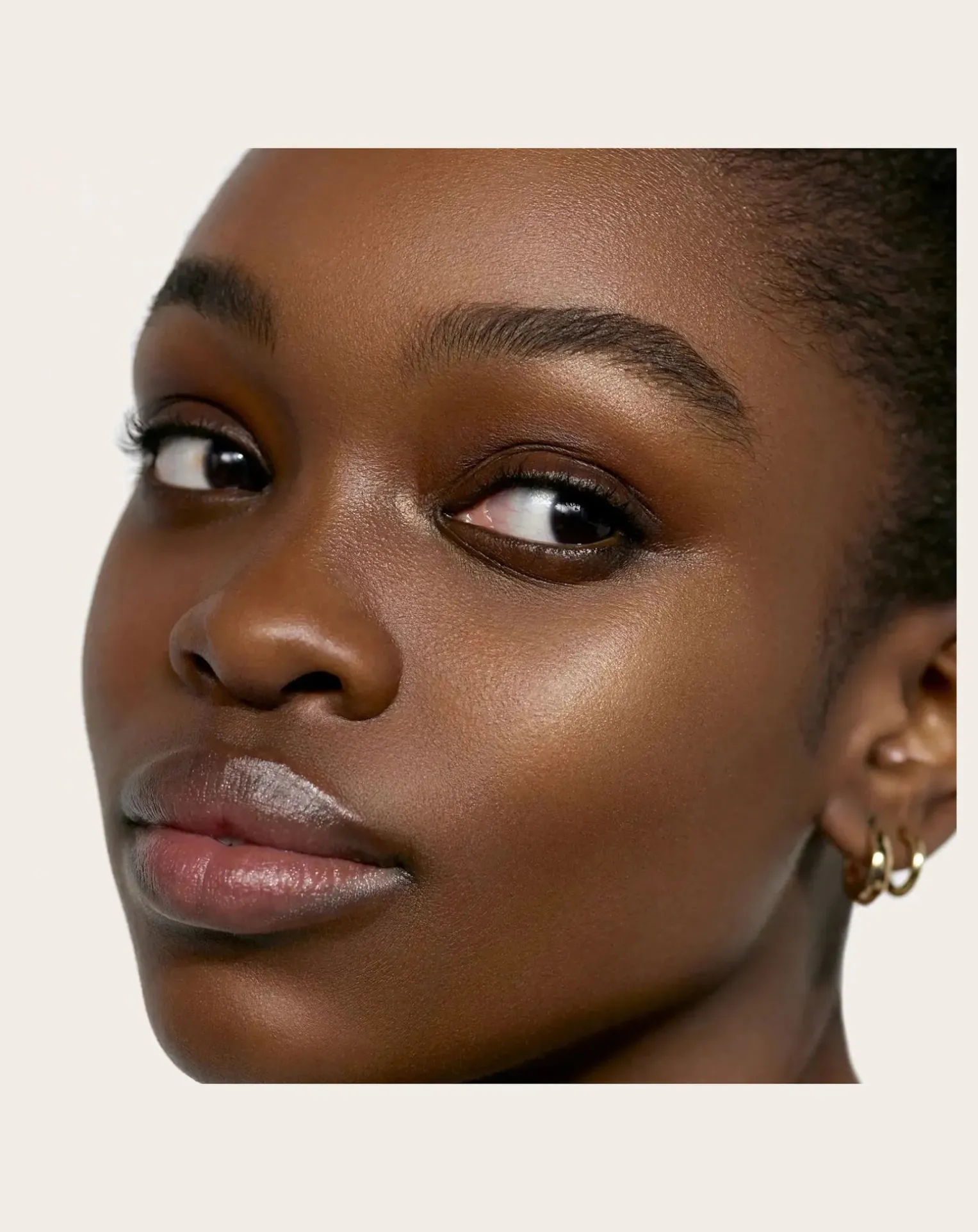 Solar Radiance moisturizing cream illuminator