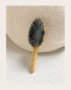 The All-Rounder N°01 Hairbrush - Care & Shine