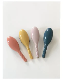 The Essential N°02 Hairbrush - Care & Detangling