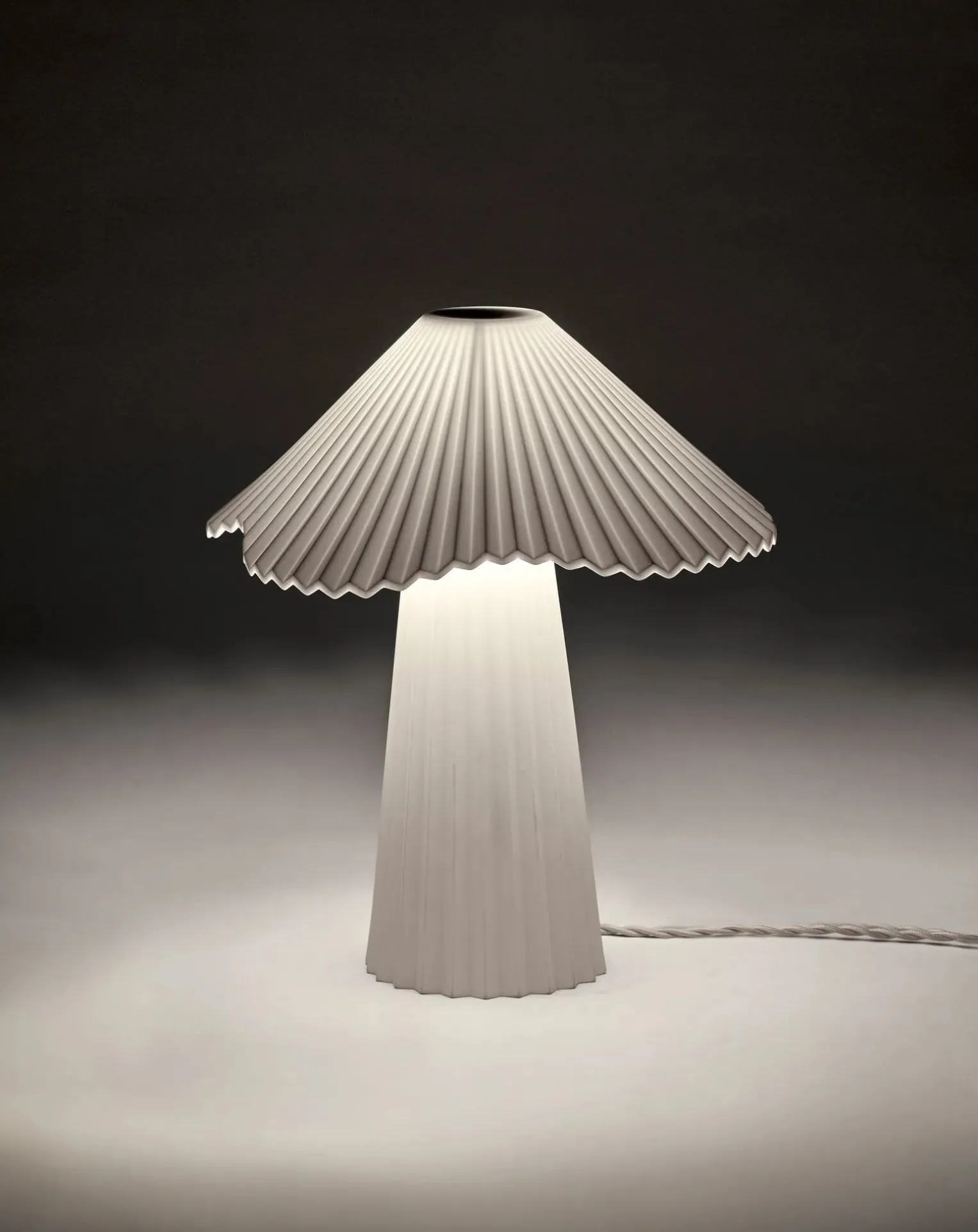 Uala table lamp, Sebastian Herkner