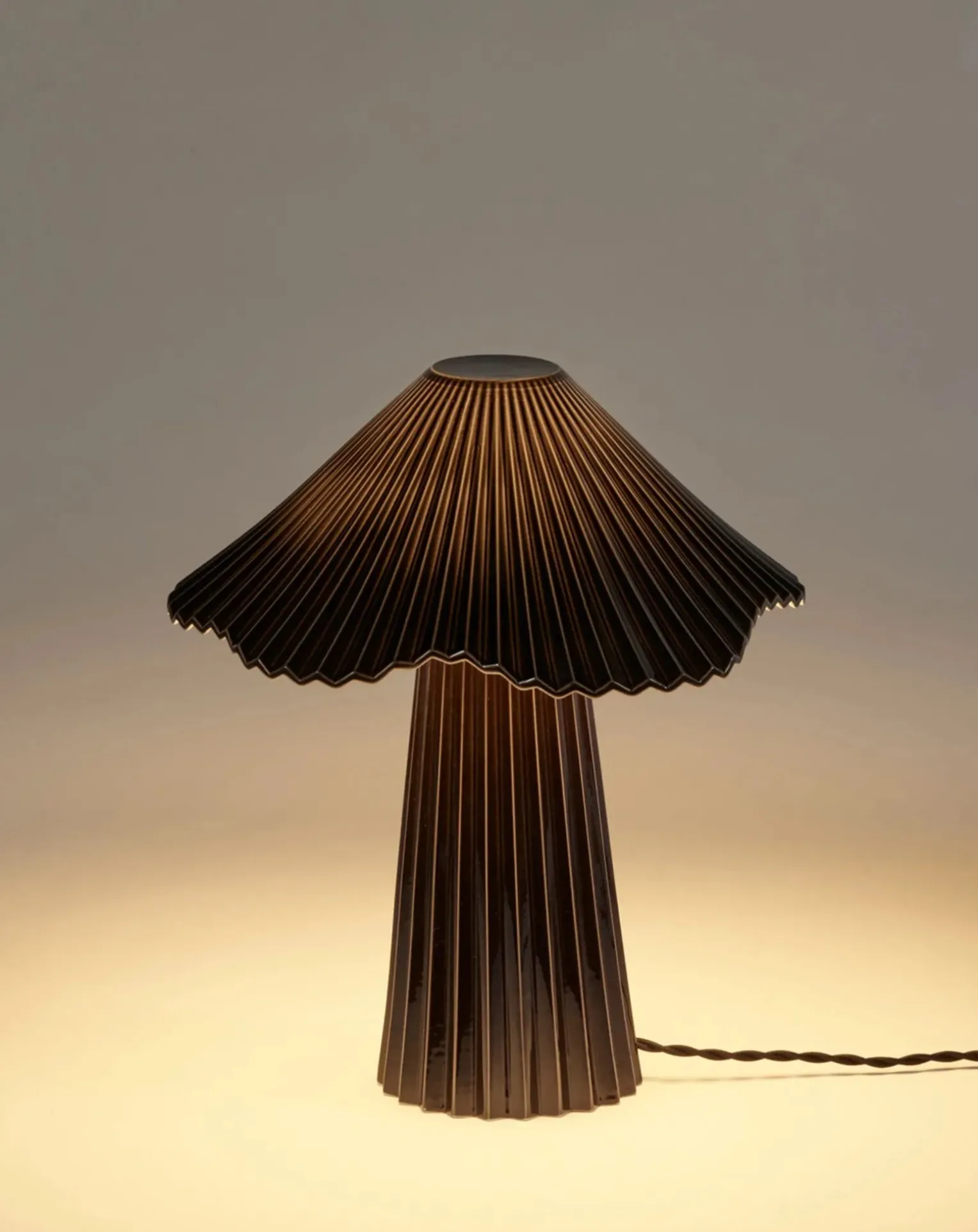 Uala table lamp, Sebastian Herkner