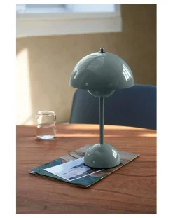 VP9 Flowerpot Portable Table Lamp, Vernon Panton